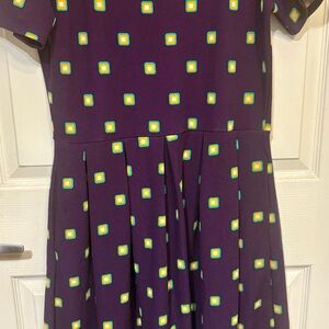 LulaRoe Women's Amelia Stretchy Knit Box Pattern Sz L